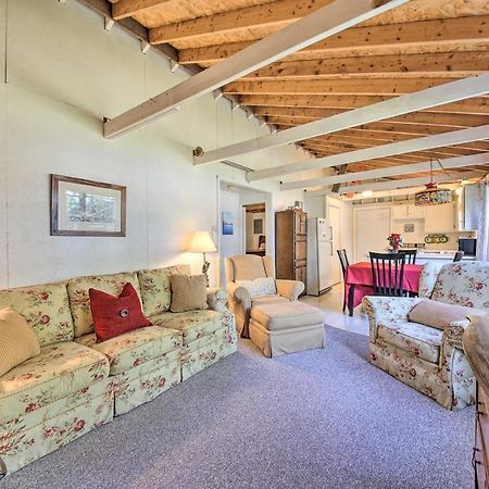 Rustic Retreat Across From Lake Family Friendly! Union Esterno foto