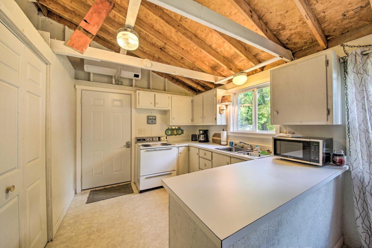 Rustic Retreat Across From Lake Family Friendly! Union Esterno foto