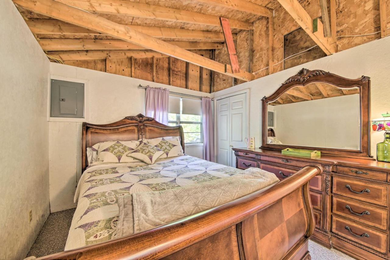 Rustic Retreat Across From Lake Family Friendly! Union Esterno foto